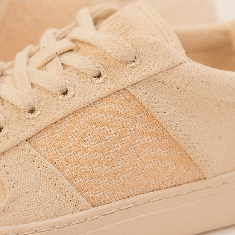 Vegane und faire N'GO Schuhe – Modell Mai Chau in warmem Beige und Orange