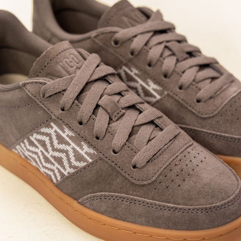 SAIGON SUEDE '24 KASTANIENBRAUN